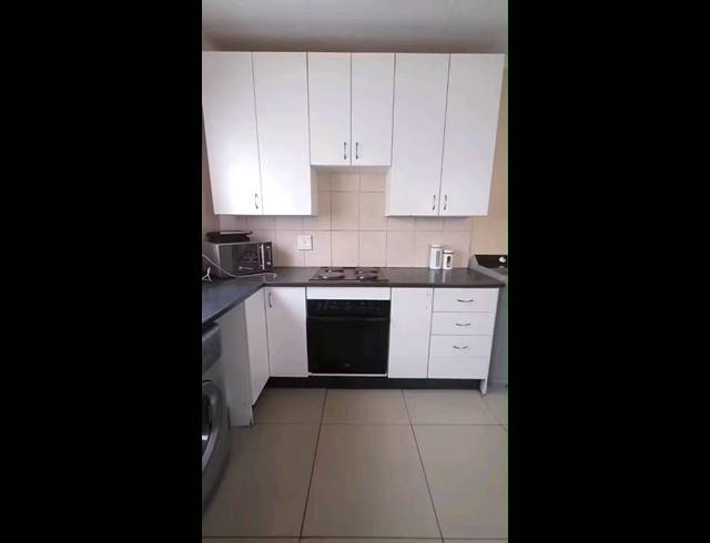 2 BEDROOM HOUSE FOR SALE IN THE ORCHARDS